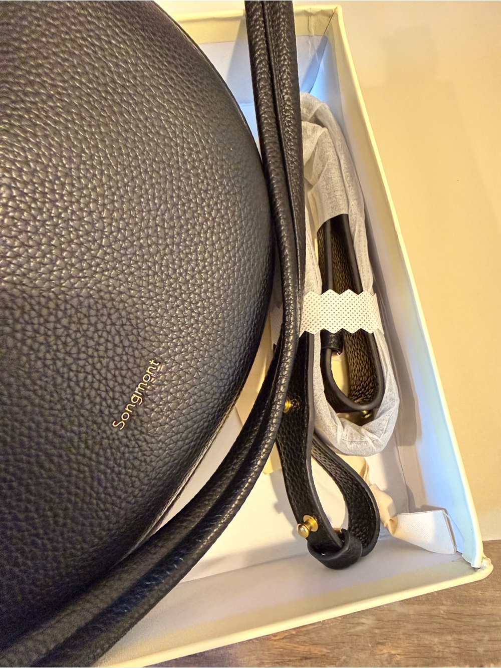 Songmont Black Textured Real Leather Luna Crossbody - Picture 5 of 6